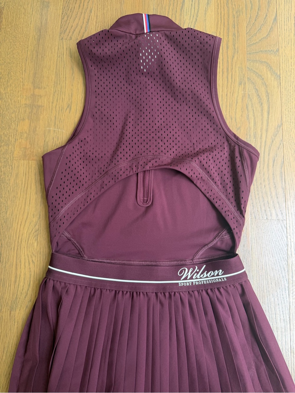 Wilson Winning Tennis Dress Port Royale Burgundy size Small Pleated Unlined - Picture 6 of 14